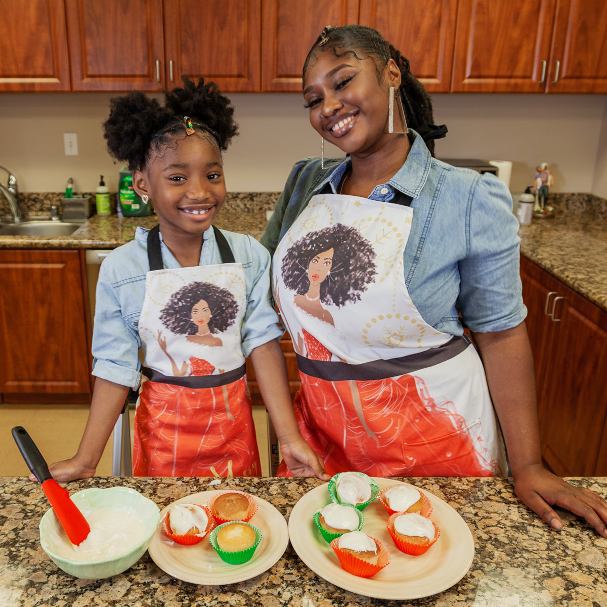 Aazon.co: Erry Christas Apron Christas Botanical Flowers And Bells